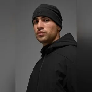 Alo Yoga Unisex Performance Fleece Beanie